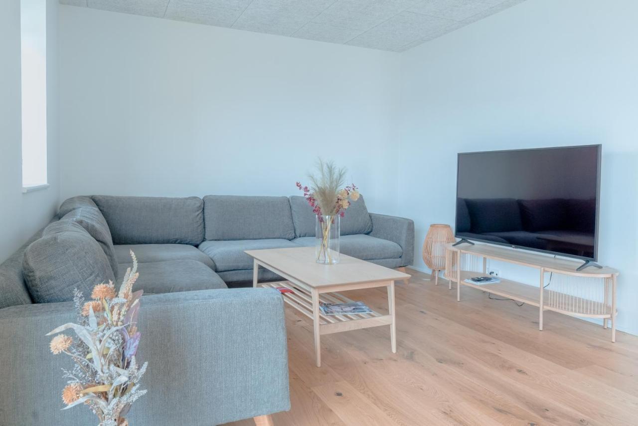 New / Stunning Sea View / Light / 3 Br Lejlighed Tórshavn Eksteriør billede