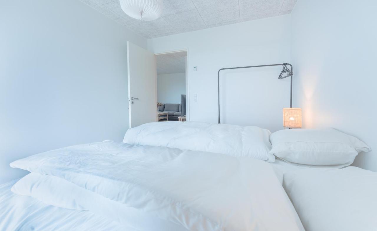 New / Stunning Sea View / Light / 3 Br Lejlighed Tórshavn Eksteriør billede